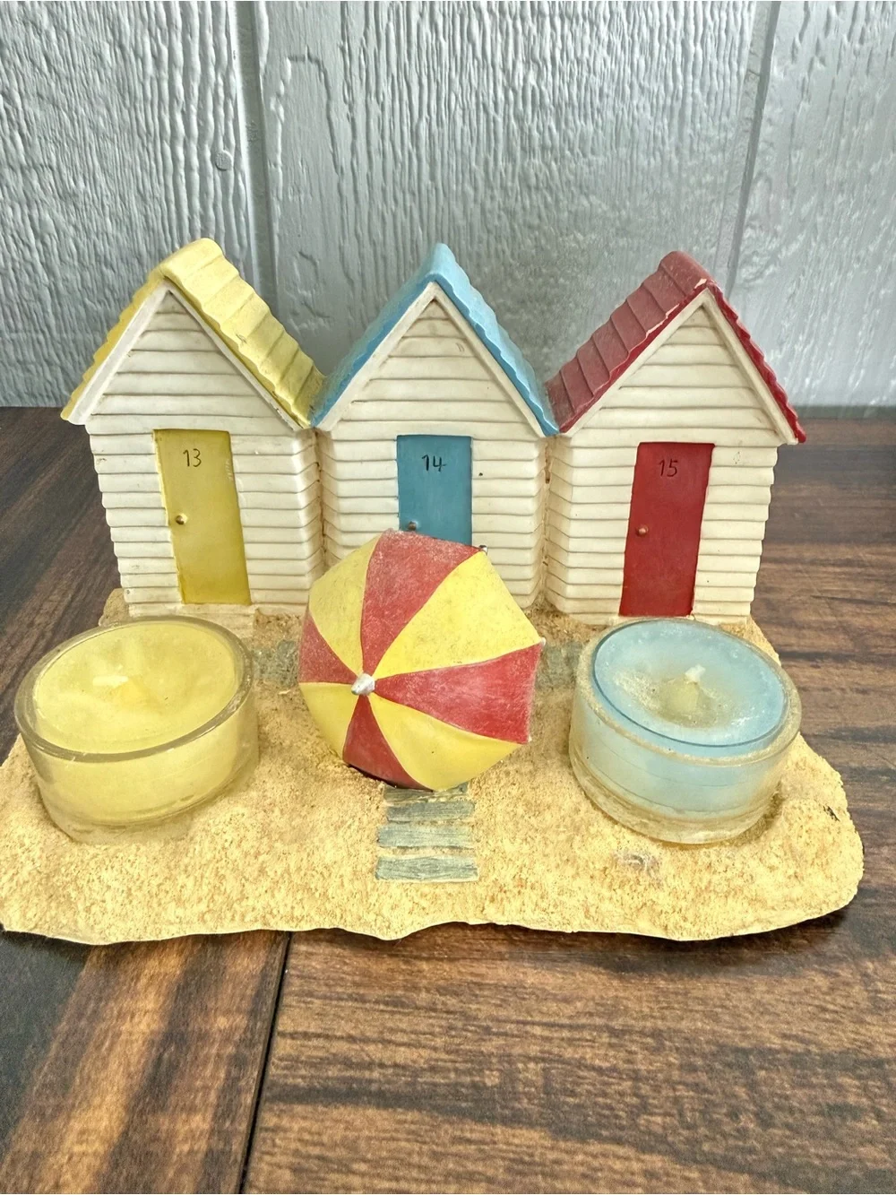 Yankee Candle shelves colors